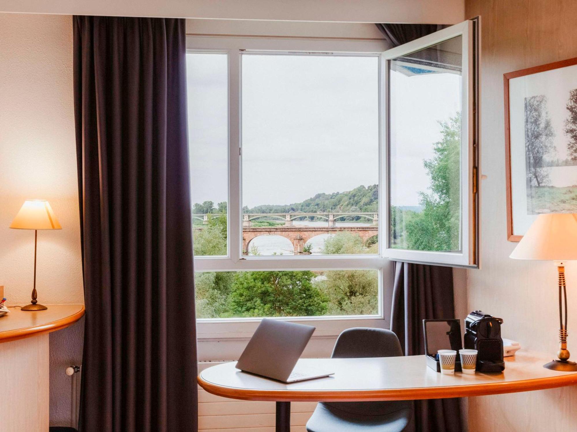 Mercure Nevers Pont De Loire Luaran gambar
