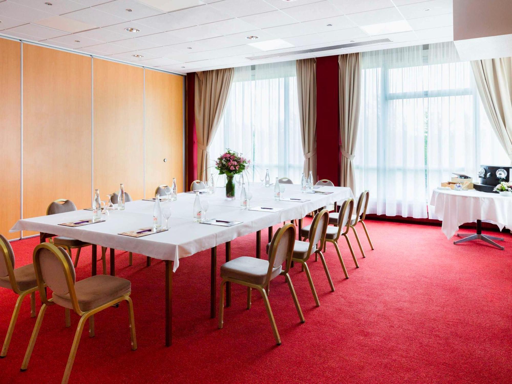 Mercure Nevers Pont De Loire Luaran gambar